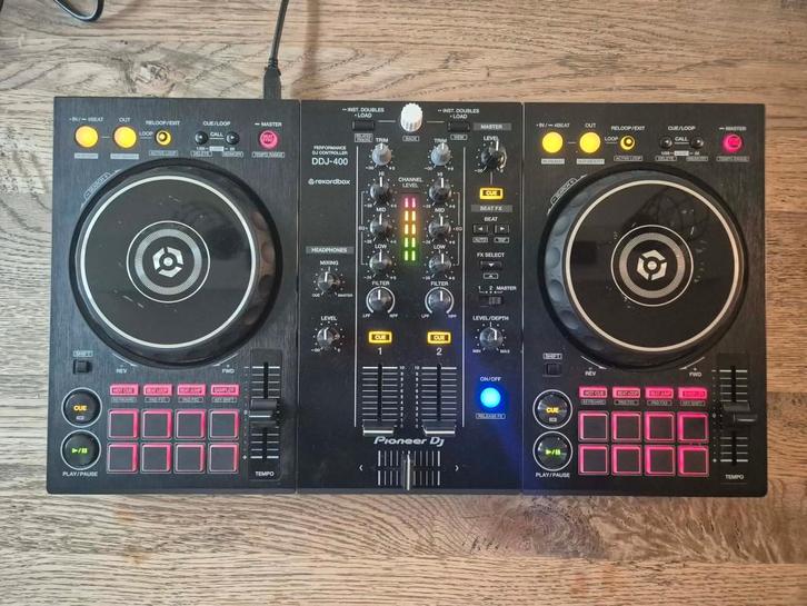 DDJ - 400 Pionneer DJ mengtafel, Musique & Instruments, DJ sets & Platines, Utilisé, Platine, Pioneer, Enlèvement ou Envoi