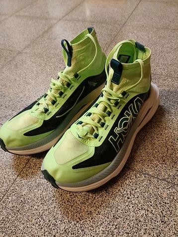 Hoka tecton x3. Maat 44 beschikbaar voor biedingen