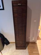 Antiek kastje, Enlèvement