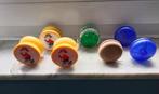 Divers yoyos en plastique ou bois – Jouets enfants (vintage), Garçon ou Fille, Utilisé, Enlèvement ou Envoi, Yoyos