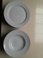 6 stevige platte en diepe borden  D. 30cm., Huis en Inrichting, Ophalen, Zo goed als nieuw, Porselein, Bord(en)