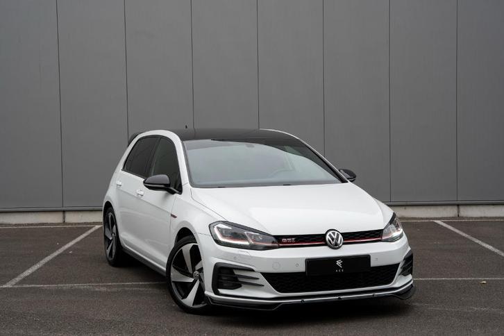 Volkswagen Golf GTI DSG Perf LICHTEVRACHT VIRTUAL/CAMER/ACC, Auto's, Volkswagen, Bedrijf, Te koop, Golf, ABS, Achteruitrijcamera
