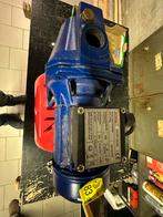 Pompe à eaux, Enlèvement