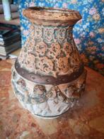 Ancien vase en céramique gaufrée, Antiek en Kunst, Ophalen of Verzenden