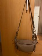 handtas crossbody / heuptas - leer - kleur taupe, Ophalen of Verzenden, Zo goed als nieuw, Overige kleuren, Leer