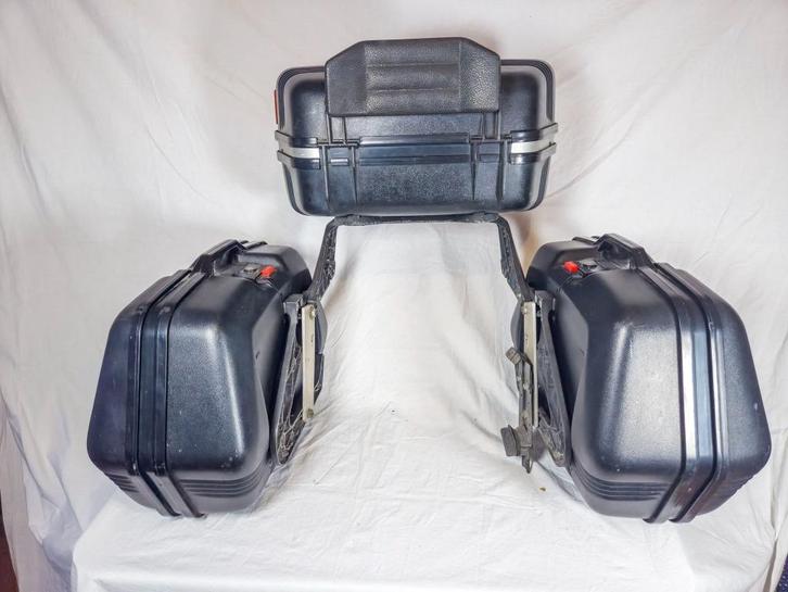 GIVI Topkoffer, Zijkoffers & Bevestiging, Motoren, Accessoires | Koffers en Tassen, Gebruikt, Ophalen