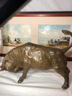 Bronzen stier getekend Pierre CHENET 6 kg, Ophalen of Verzenden, Brons