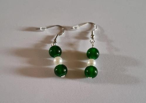 Oorbellen „Jade Pearl”, Handtassen en Accessoires, Oorbellen, Nieuw, Hangers, Zilver, Groen, Ophalen of Verzenden