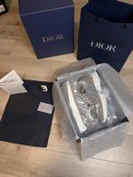 Dior Beige/Grijze b25 maat 43, Neuf, Brun, Enlèvement, Dior