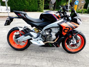Aprilia Tuono 660 cc fabriek, jaar 2024, fabrieksgarantie beschikbaar voor biedingen
