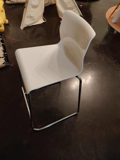 Set van 3 IKEA GLENN stoelen – modern design – goede staat, Huis en Inrichting, Stoelen, Zo goed als nieuw, Kunststof, Wit, Ophalen