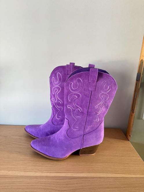 Cowboyboots paars/lila (maat 41 - 41,5) nieuw - vaste prijs, Kleding | Dames, Schoenen, Nieuw, Lage of Enkellaarzen, Overige kleuren