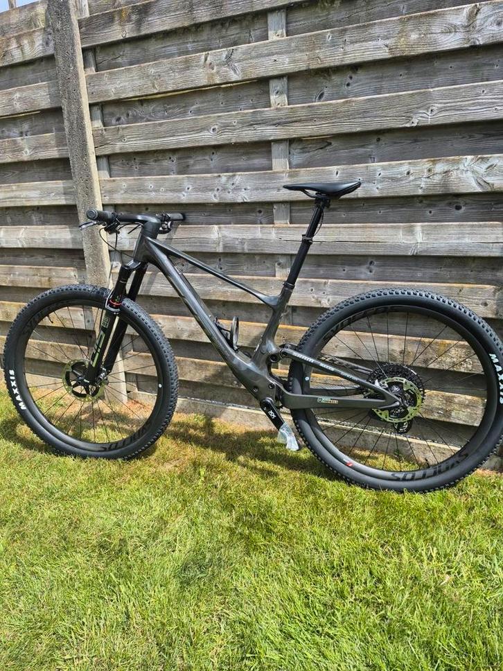 Scott Spark rc worldcup evo medium, Fietsen en Brommers, Fietsen | Mountainbikes en ATB, Zo goed als nieuw, Ophalen