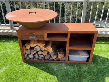 Cortenstaal BBQ/OFYR T&T design, Tuin en Terras, Ophalen, Zo goed als nieuw