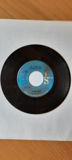 Bobby Moore, Try to hold on, Ophalen of Verzenden, Zo goed als nieuw, Single