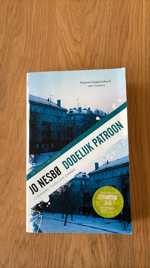 Jo Nesbø - Dodelijk patroon, Boeken, Thrillers, Zo goed als nieuw, Ophalen of Verzenden