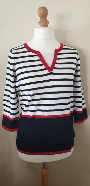 NIEUW artikel : Damart marine blouse - Maat M beschikbaar voor biedingen
