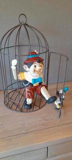 Pinokkio in kooi.., Ophalen of Verzenden, Zo goed als nieuw