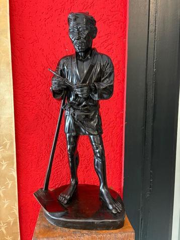 GROTE JAPANSE BRONS FIGUUR MEIJI PERIODE 48CM beschikbaar voor biedingen