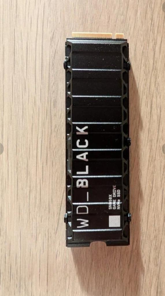 WD Black SN850X 8 TB NVME ssd, Computers en Software, Harde schijven, Zo goed als nieuw, Intern, SSD, Overige aansluitingen, Ophalen of Verzenden