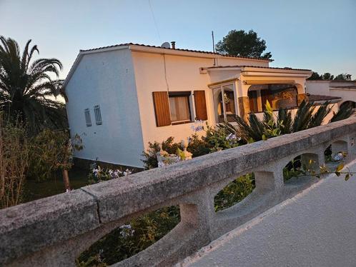 Te huur in L´Esala, Costa Brava, Vakantie, Vakantiehuizen | Spanje, Costa Brava, 3 slaapkamers, Jacuzzi, Tv, Zwembad