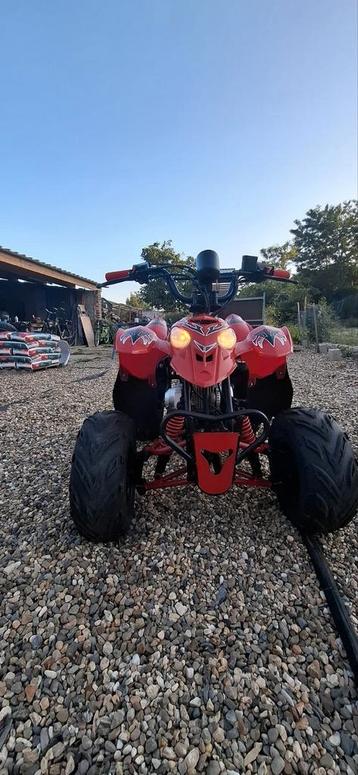 Razer 6 kinderquad 107cc   beschikbaar voor biedingen