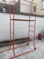 Verwijderbare steiger, verplaatsbaar 1,60 meter - 3 hoogtes, Ophalen, Gebruikt, Rolsteiger of Kamersteiger, 2 tot 5 meter
