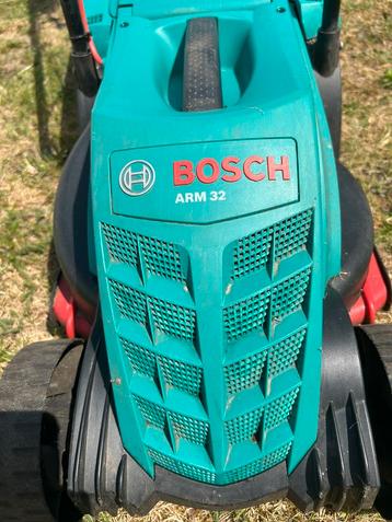 Elektrische grasmaaier Bosch beschikbaar voor biedingen