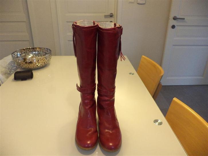 DR Martens Laarzen maat 39, Vêtements | Femmes, Chaussures, Comme neuf, Bottes hautes, Rouge, Enlèvement ou Envoi