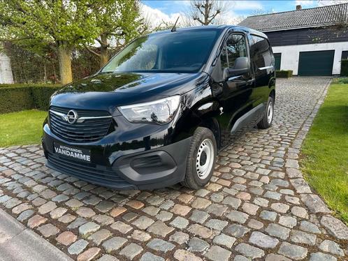 Opel Combo 1.5hdi 3zit Airco, Auto's, Bestelwagens en Lichte vracht, Bedrijf, Te koop, Centrale vergrendeling, Opel, Diesel, Ophalen