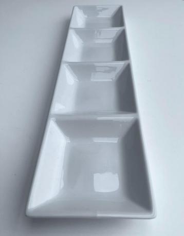 witte serveerschaal SERAX met 4 vakken  beschikbaar voor biedingen