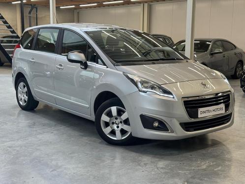 PEUGEOT 5008 1.6i - Navi/Cruise/Trekhaak, Auto's, Peugeot, Bedrijf, Te koop, ABS, Airbags, Airconditioning, Bluetooth, Boordcomputer