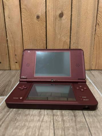 Nintendo DS XL