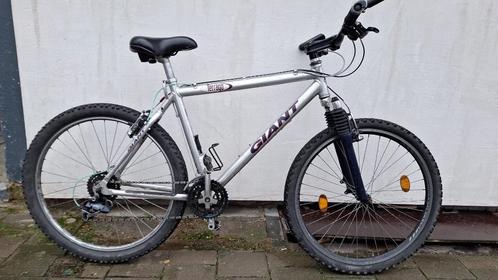 Giant Terrago Mountain Bike, Fietsen en Brommers, Fietsen | Mountainbikes en ATB, Zo goed als nieuw, Heren, Giant, 49 tot 53 cm