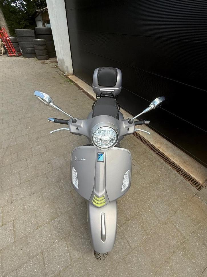 Vespa GTS Super Tech 300, Auto-onderdelen, Carrosserie, Ophalen