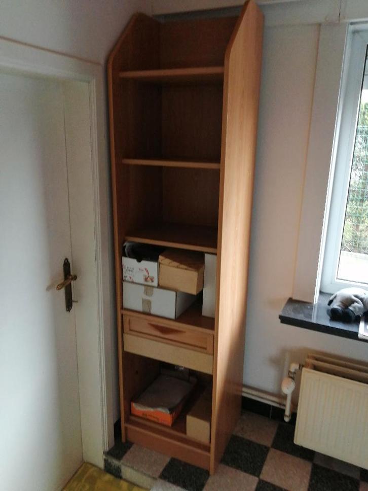 Armoire de rangement d'angle, Maison & Meubles, Armoires | Étagères, Utilisé, Enlèvement