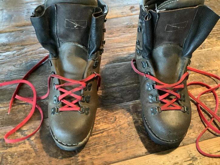 Meindl Perfect, Sport en Fitness, Bergsport en Wandelen, Zo goed als nieuw, Schoenen, Ophalen of Verzenden