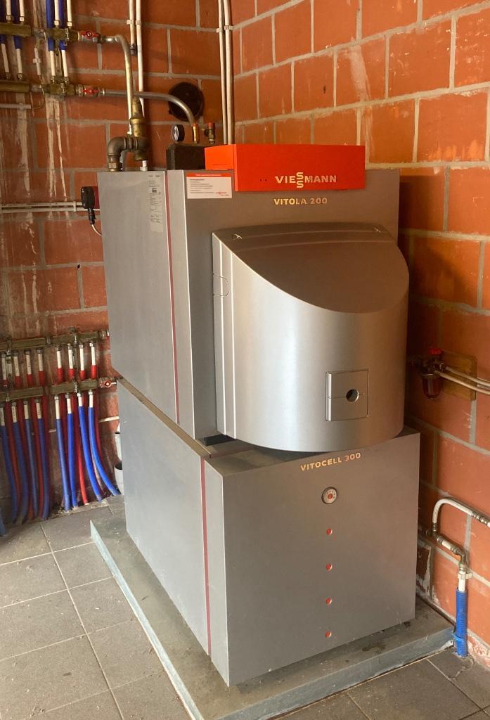 VIESSMANN olieketel, Doe-het-zelf en Bouw, Verwarming en Radiatoren, Gebruikt, Cv-ketel of Combi-ketel, Hoog rendement (Hr), Ophalen