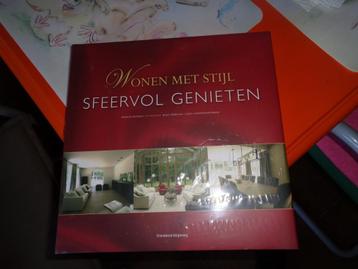 boek " sfeervol genieten " beschikbaar voor biedingen