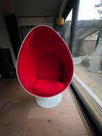 Egg chair zo goed als nieuw, Ophalen, Zo goed als nieuw