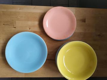 set de 9 assiettes BOCH, Enlèvement ou Envoi