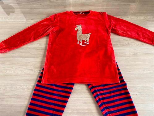 Verlours pyjama lama - Woody - maat 152, Kinderen en Baby's, Kinderkleding | Maat 152, Zo goed als nieuw, Jongen of Meisje, Nacht- of Onderkleding