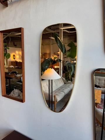 1970s Brass-Framed Mirror – Otto Versand beschikbaar voor biedingen