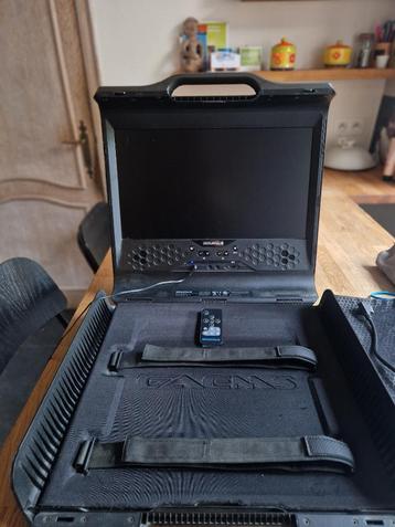 Gaems G170 draagbare monitor in zo goed als nieuwe staat beschikbaar voor biedingen