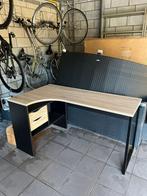 Leenbakker hoekbureau, Huis en Inrichting, Bureaus, Ophalen, Gebruikt