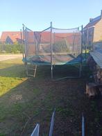 trampoline, Enlèvement, Utilisé