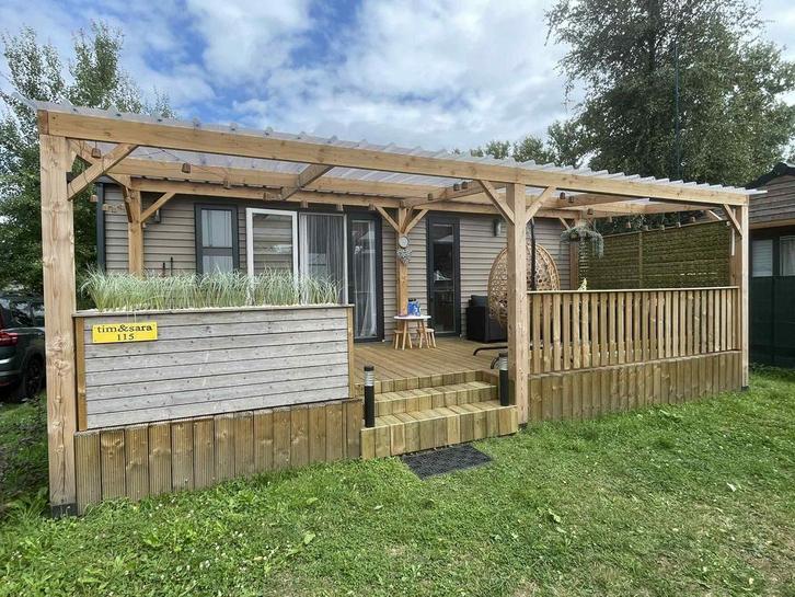 Stacaravan in nieuwe staat, Caravans en Kamperen, Stacaravans, meer dan 6, Ophalen