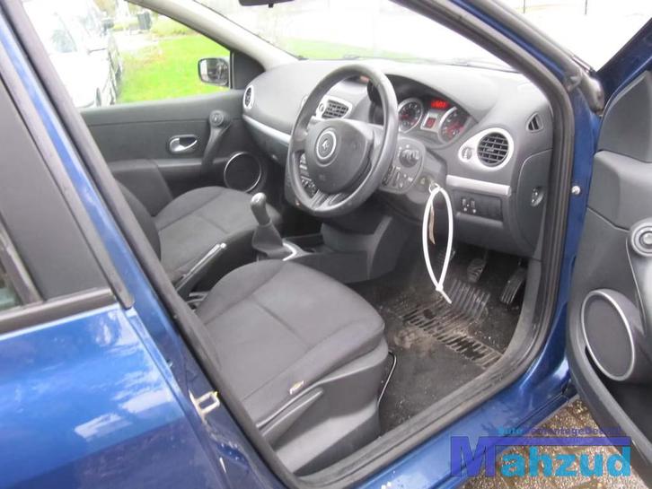 RENAULT CLIO 3 COMPLEET ZWART INTERIEUR 5 DEURS, Auto-onderdelen, Interieur en Bekleding, Renault, Gebruikt