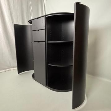 Vision Atlas kast van  Pastoe beschikbaar voor biedingen