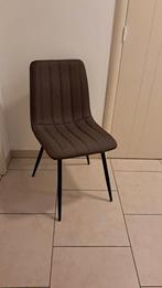 Eetkamerstoelen 4 stuks donkerbruin 25 euro per stuk, Ophalen of Verzenden, Nieuw, Bruin, Stof